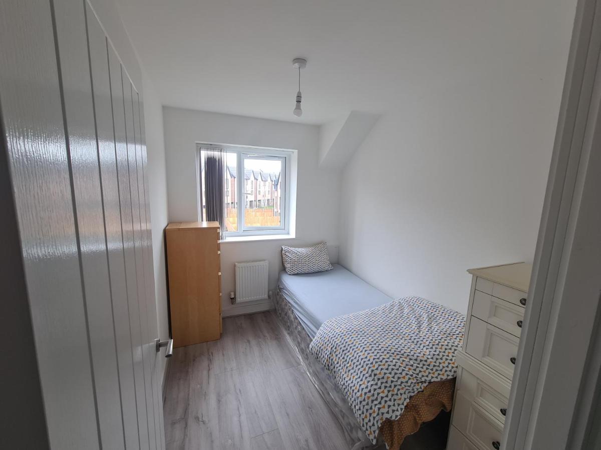 Lovely New Home In Manchester Close To Manchester City Fc Exterior foto
